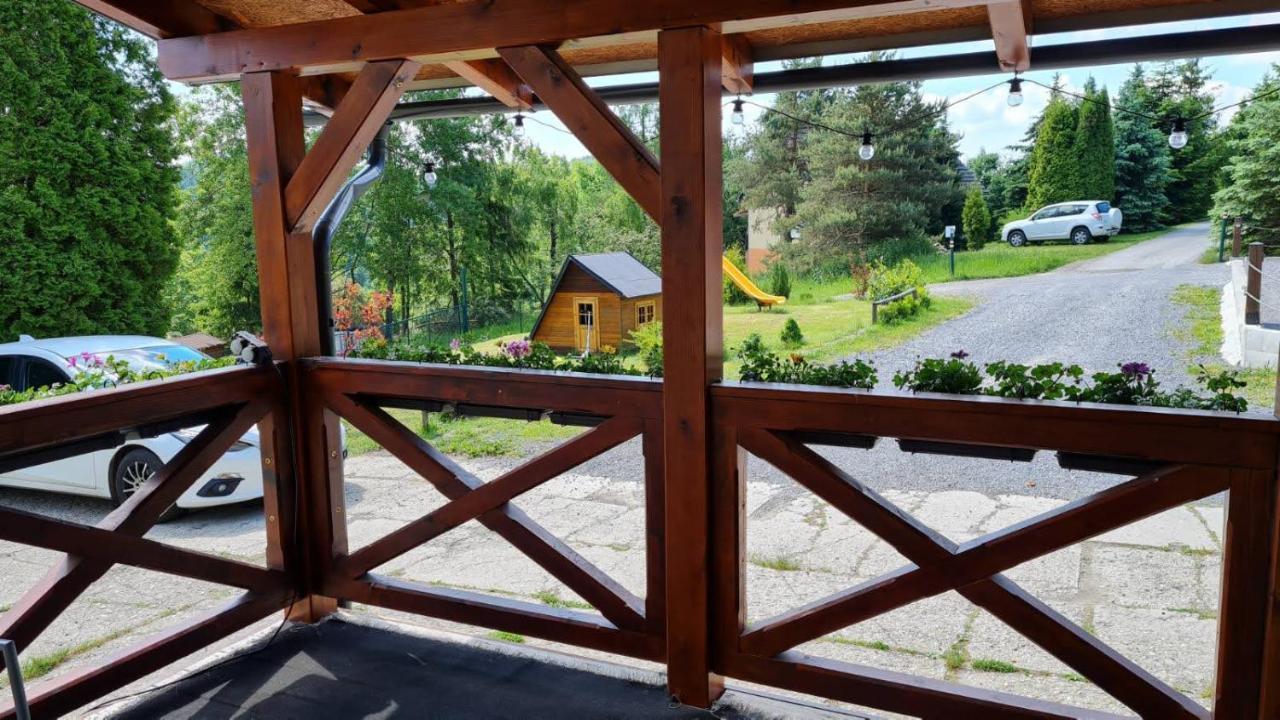 Villa Paradajs - Ubytovanie Pri Jazere Banska Stiavnica Exterior photo